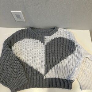 Oversized heart sweater-size extra small